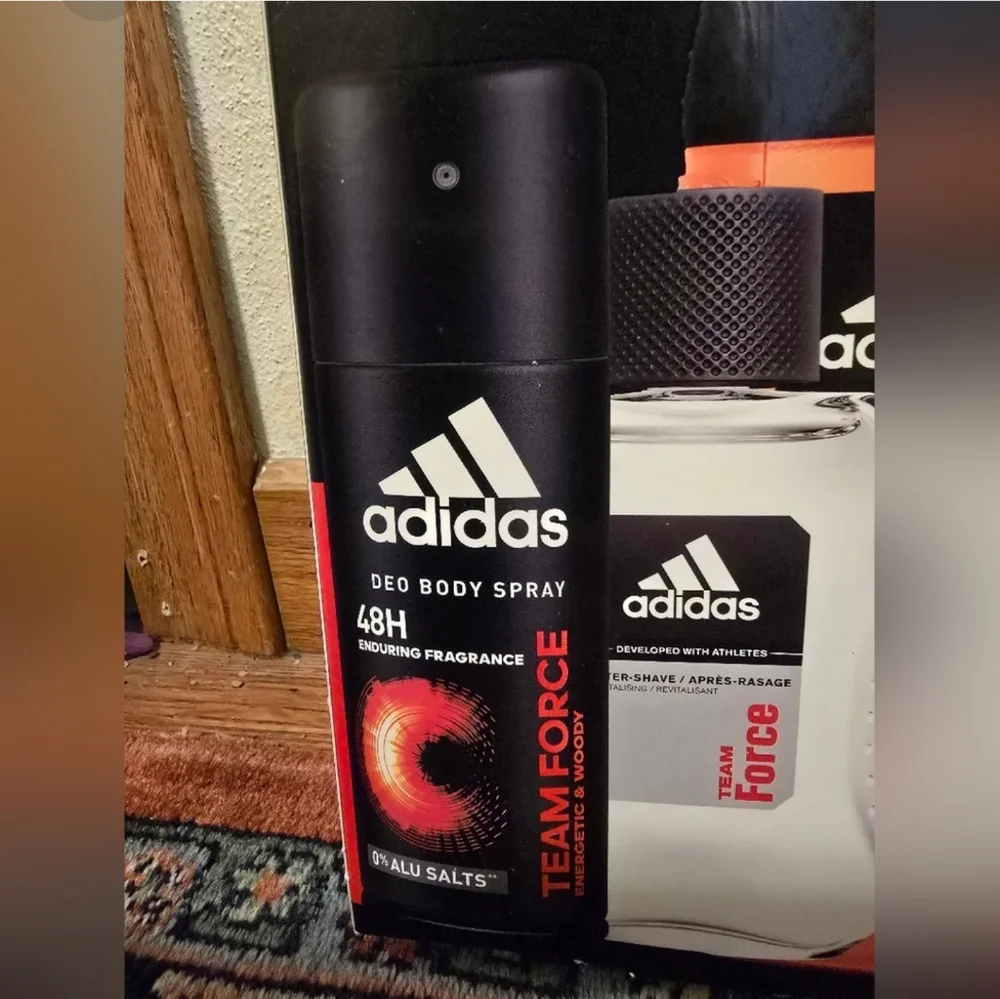Adidas Team Force Shower Gel in Black and Orange